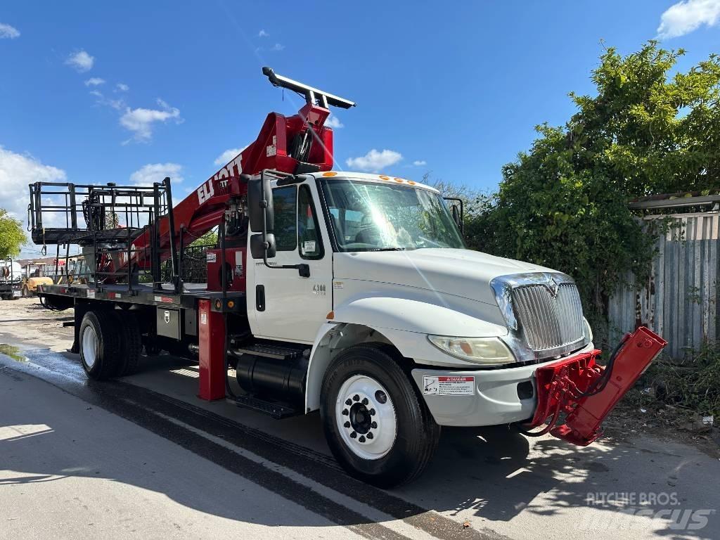 International 4300 Camiones plataforma