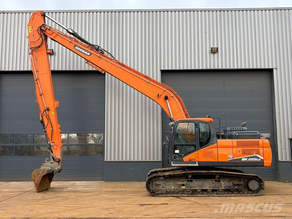 Doosan DX225LC-7 Excavadoras de cadenas