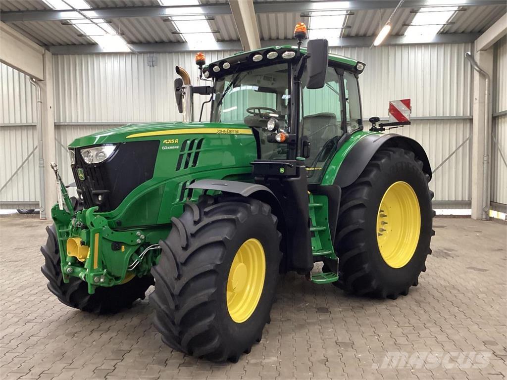 John Deere 6215R Tractores