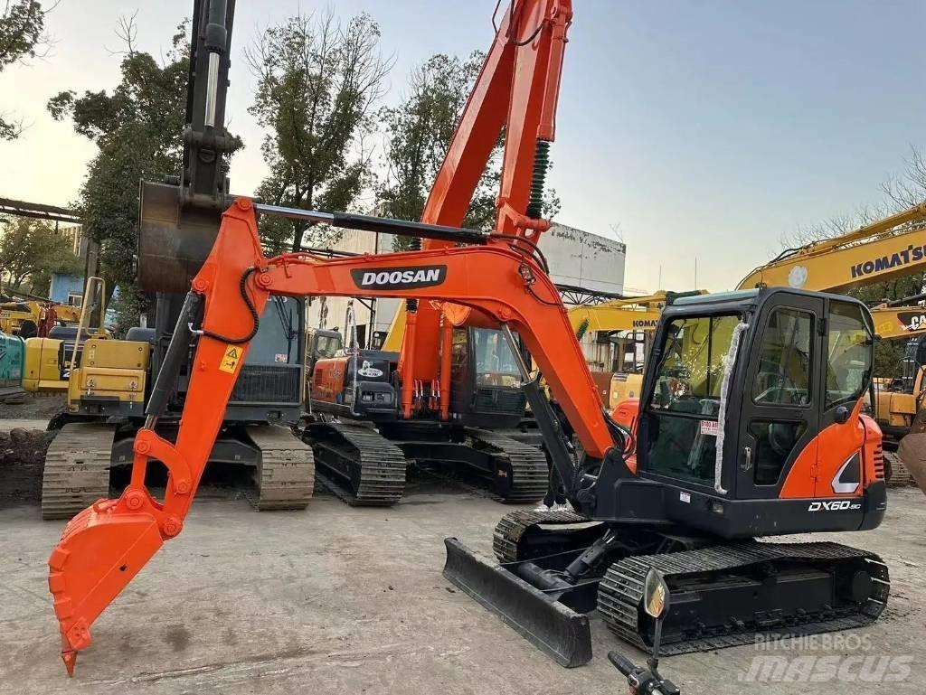 Doosan DX 60-9C Mini excavadoras < 7t