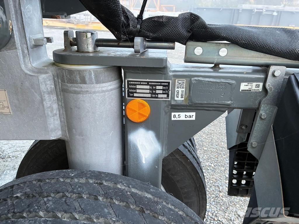 Liebherr L1-32 Grúas torre