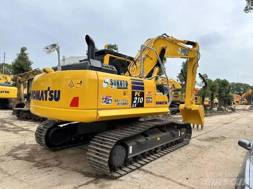 Komatsu PC 200-8 Excavadoras de cadenas