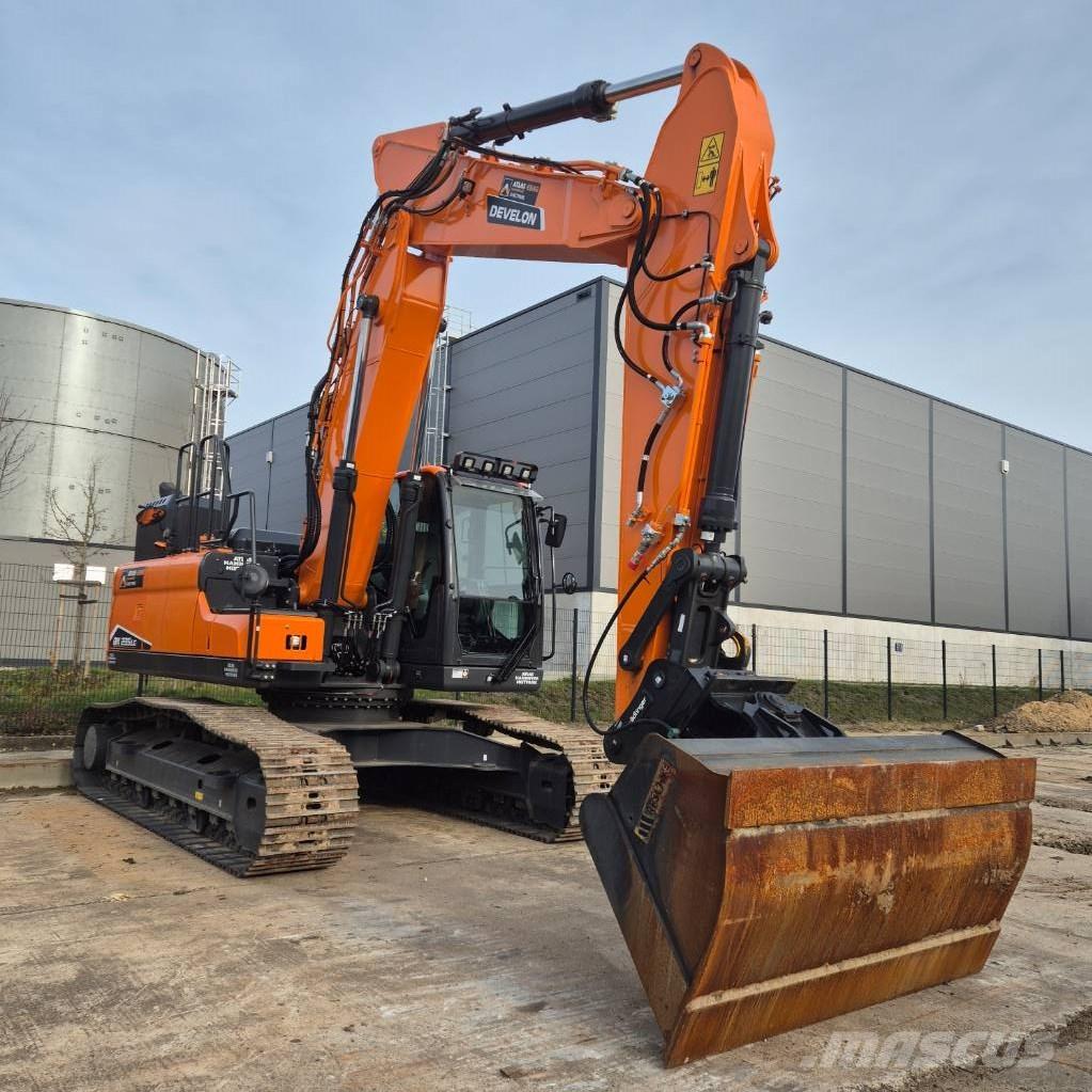 Doosan DX235LC-7 Excavadoras de cadenas