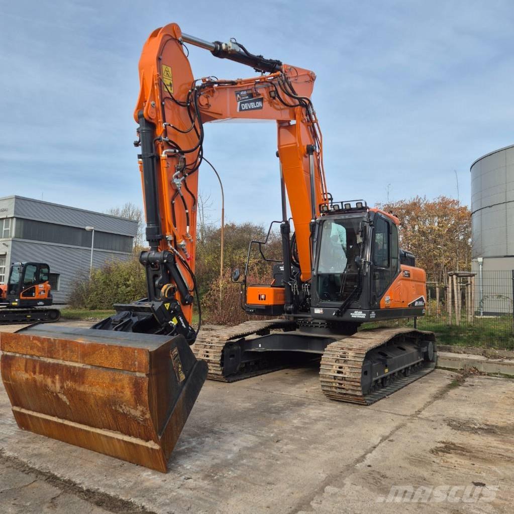 Doosan DX235LC-7 Excavadoras de cadenas