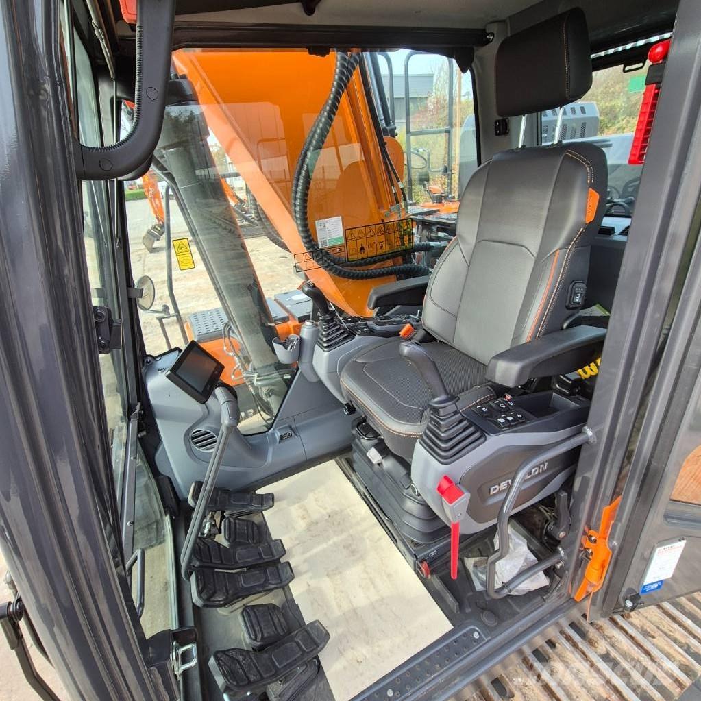 Doosan DX235LC-7 Excavadoras de cadenas