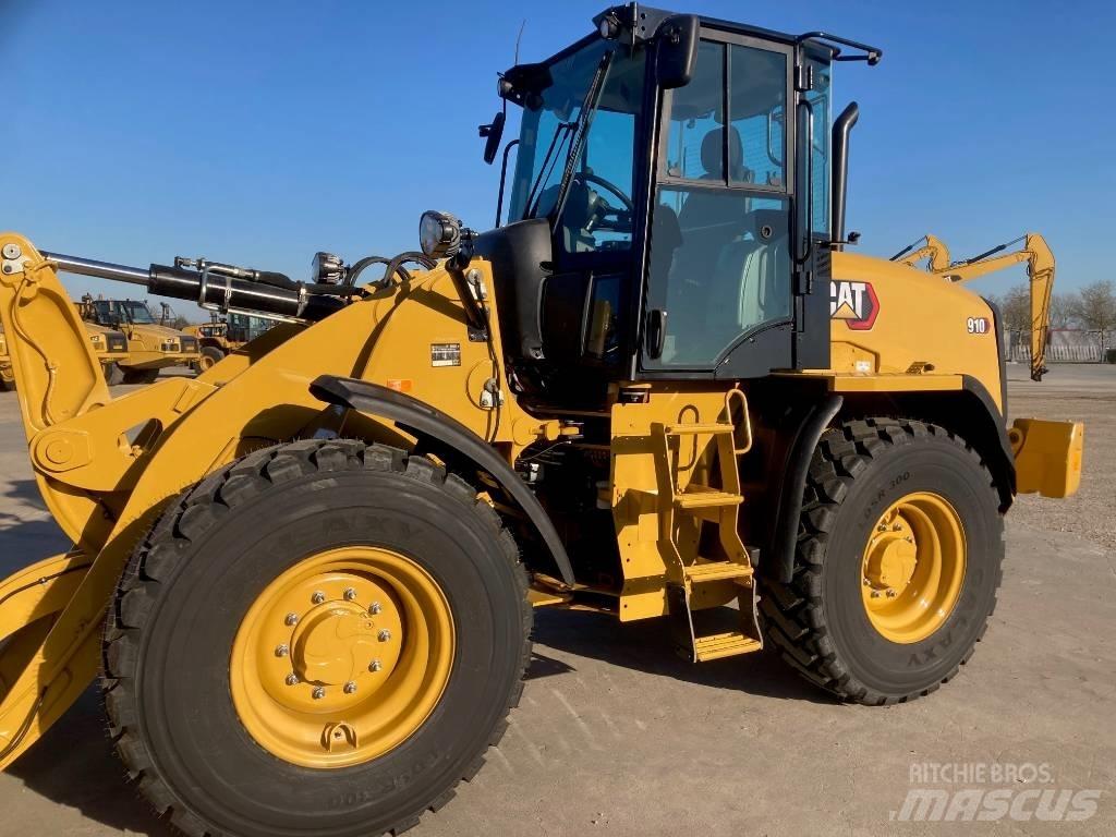 CAT 910 Cargadoras sobre ruedas