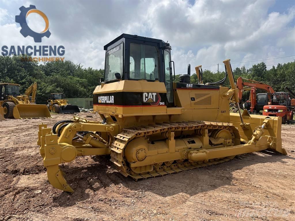 CAT D 6 G Buldozer sobre oruga