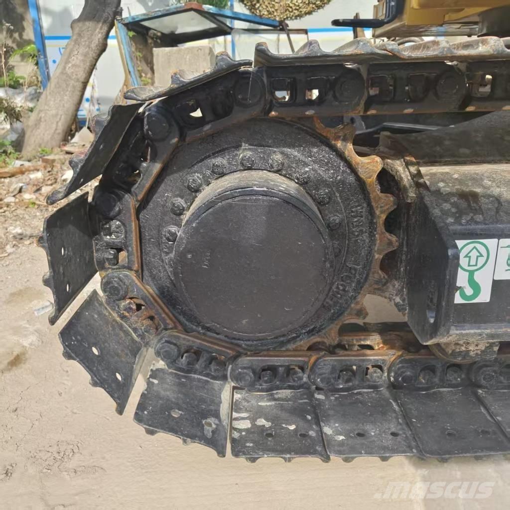 CAT 310 Excavadoras de cadenas