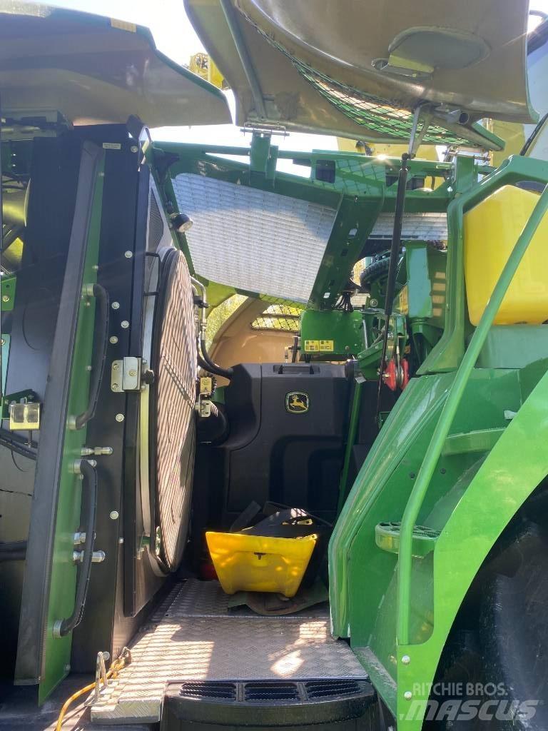 John Deere 8400 i Picadoras de forraje autopropulsadas