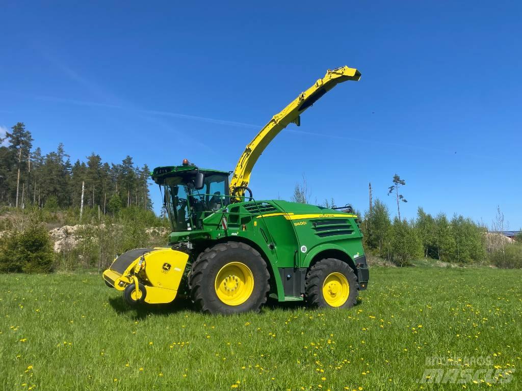 John Deere 8400 i Picadoras de forraje autopropulsadas