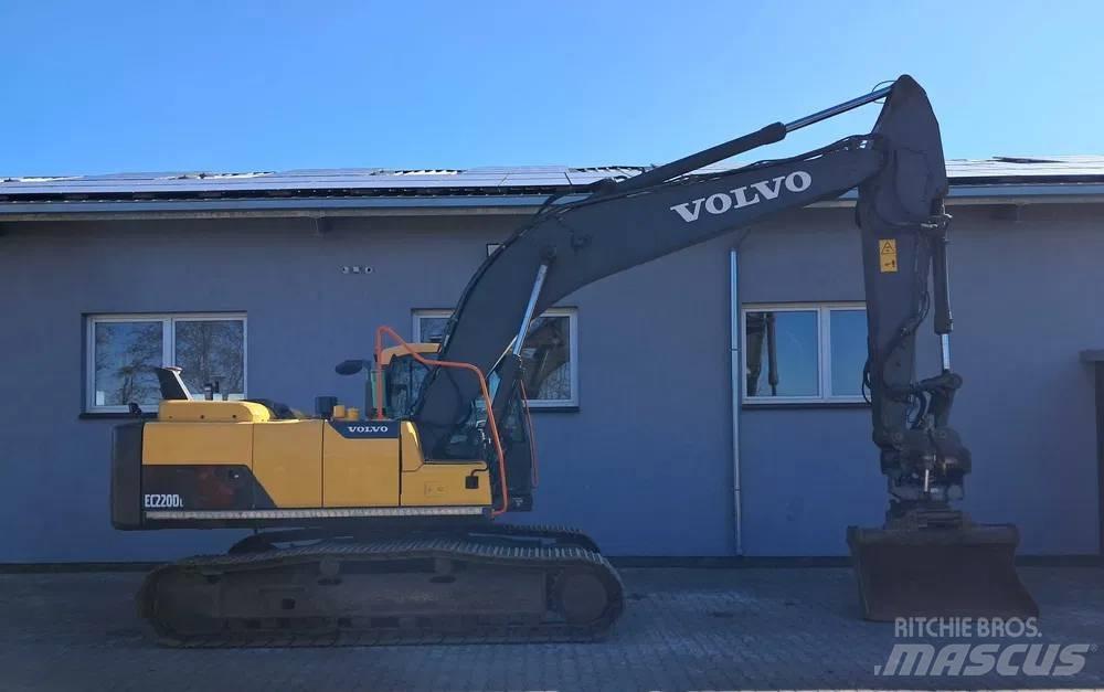 Volvo EC 220 DL Excavadoras de cadenas