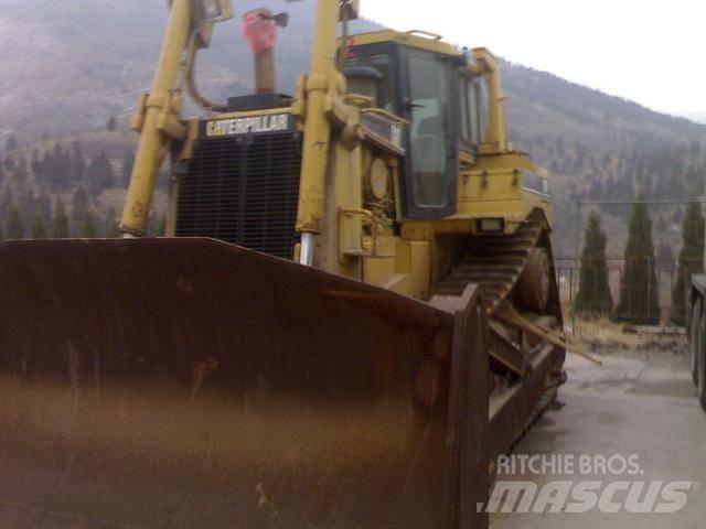 CAT D 8  R Buldozer sobre oruga