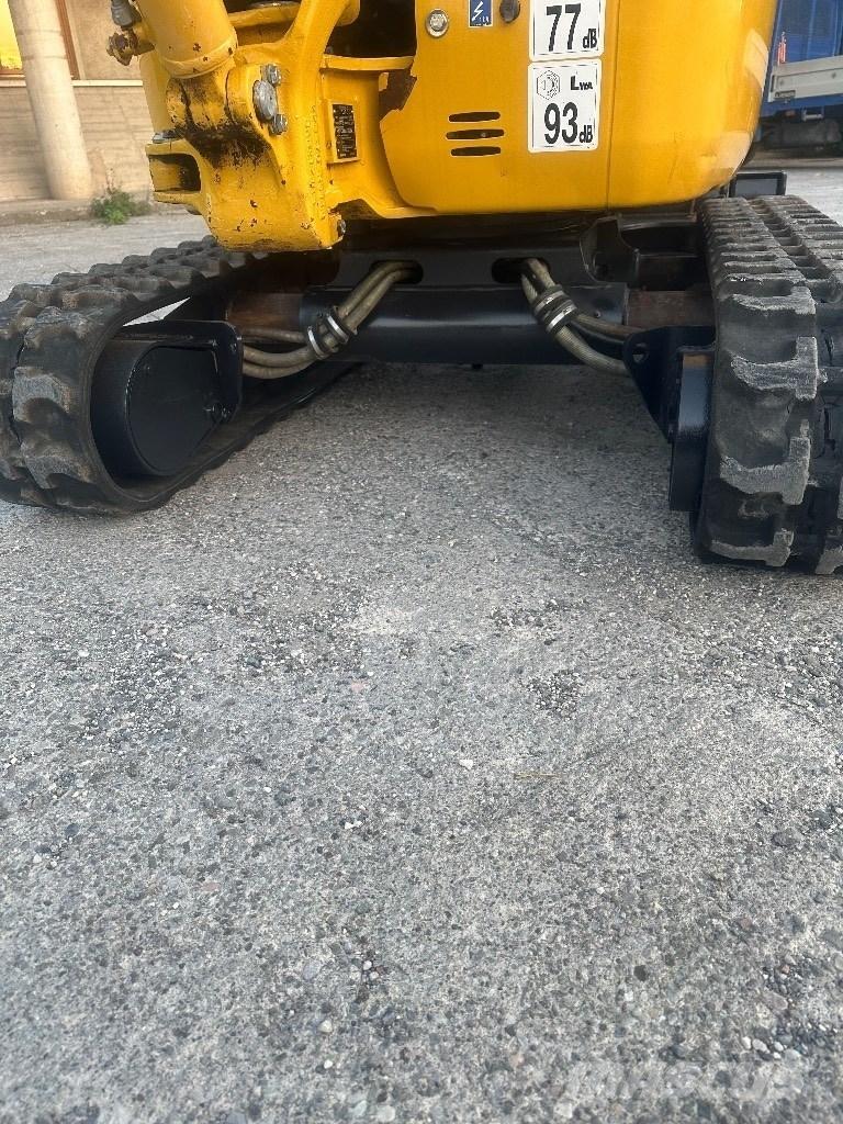 Komatsu PC16R-HS Excavadoras de cadenas