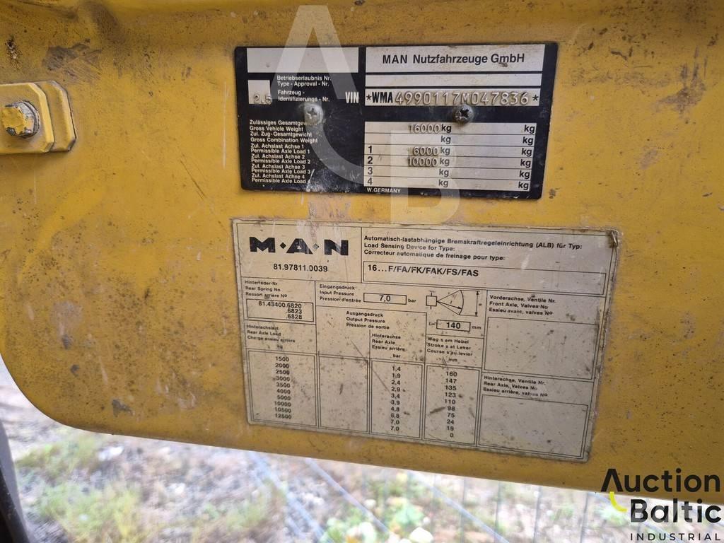 MAN 16.192 Camiones bañeras basculantes o volquetes