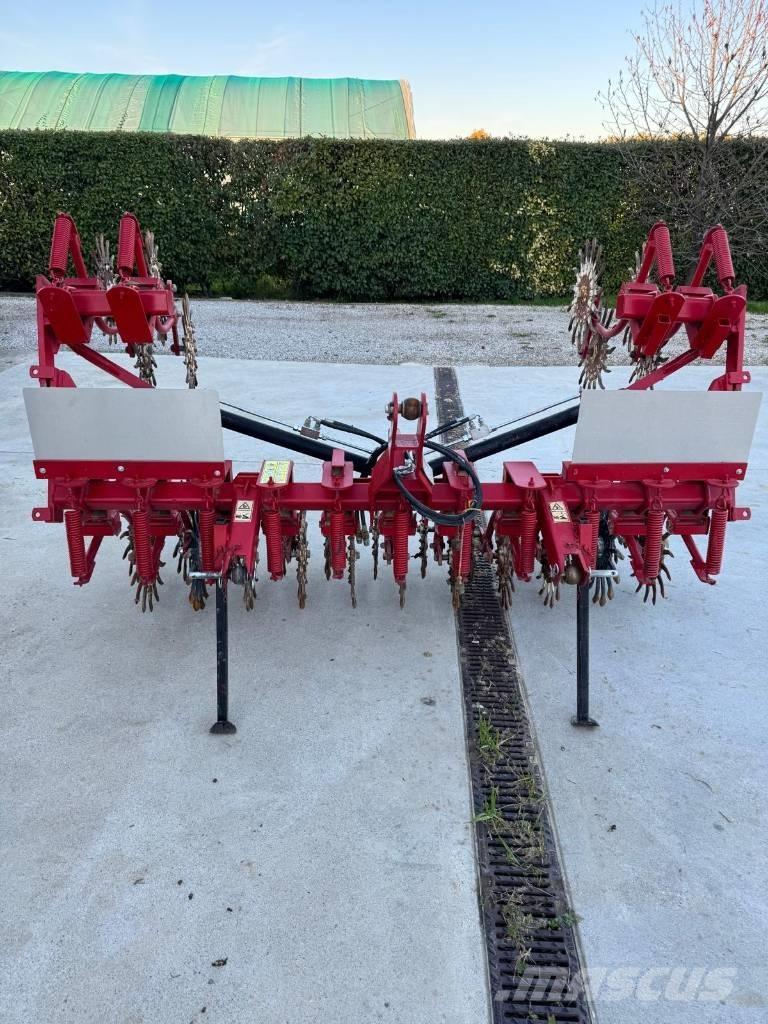 ceccato Olindo - Cultivadores para cultivos en hilera