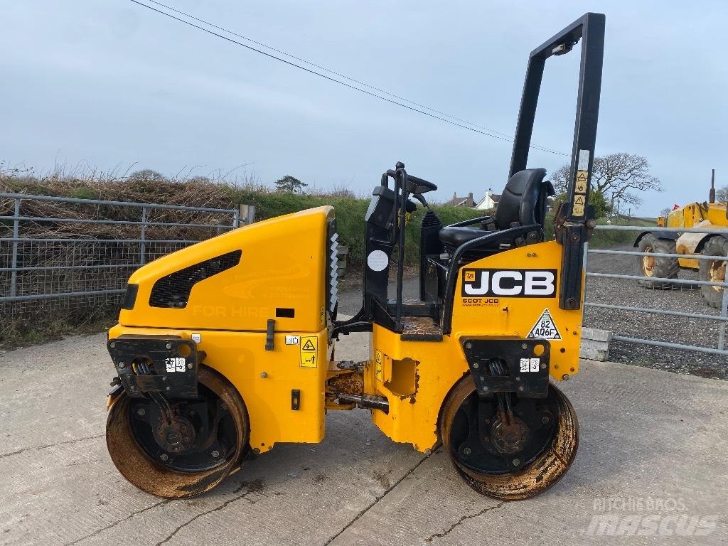JCB VMT 260-120 Rodillos de doble tambor