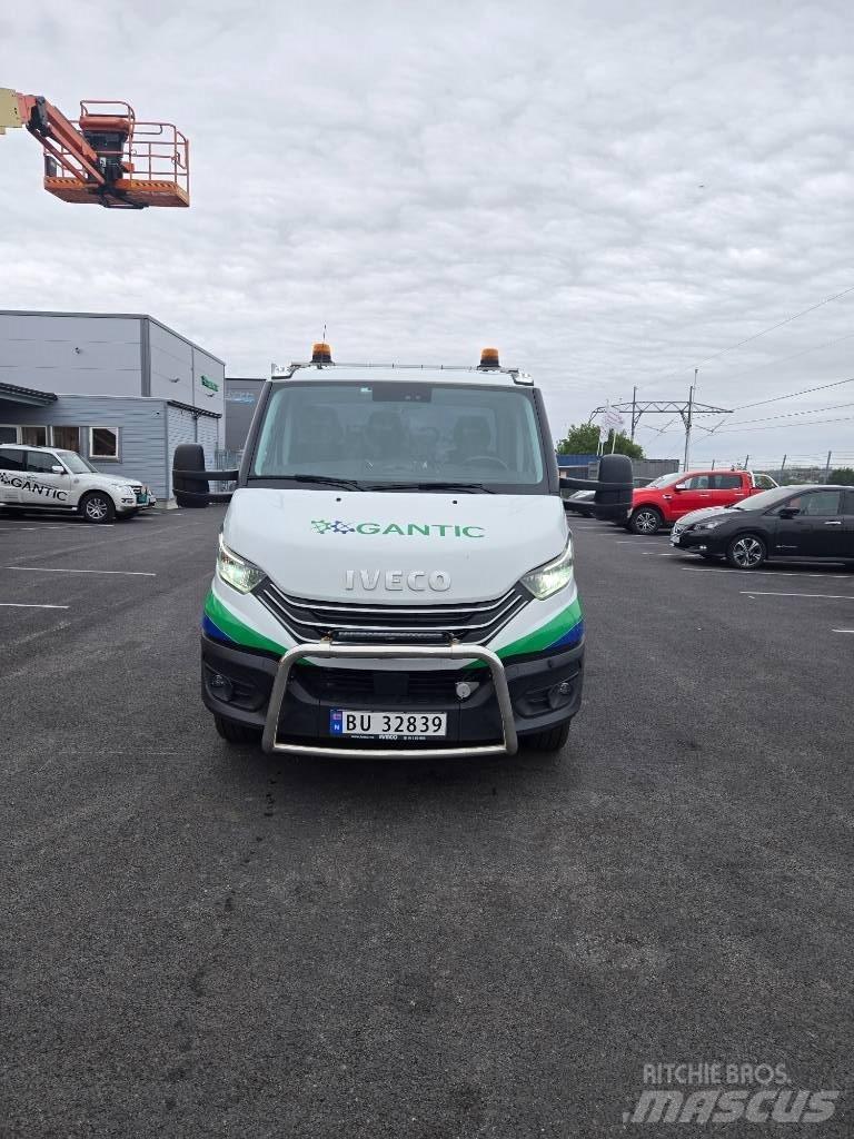 Iveco Daily Grúas de vehículo