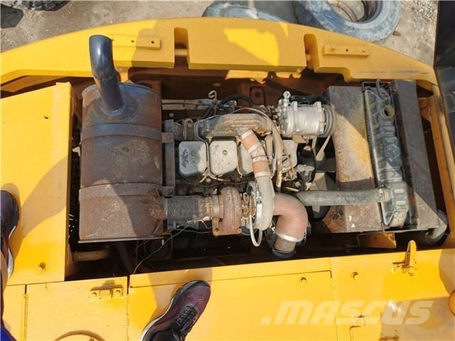 Hyundai R130WD Excavadoras de cadenas
