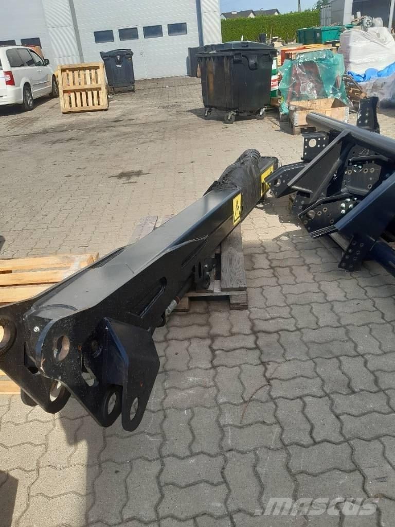 Komatsu 901.6 Grúas taladoras