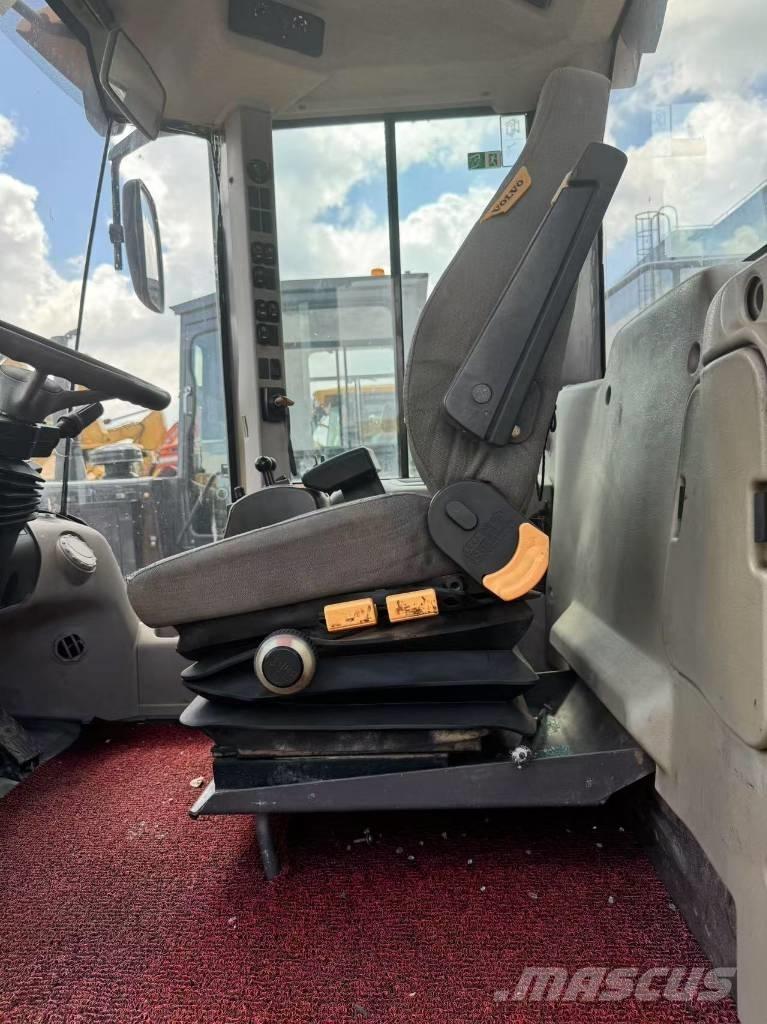Volvo L 105 Cargadoras sobre ruedas