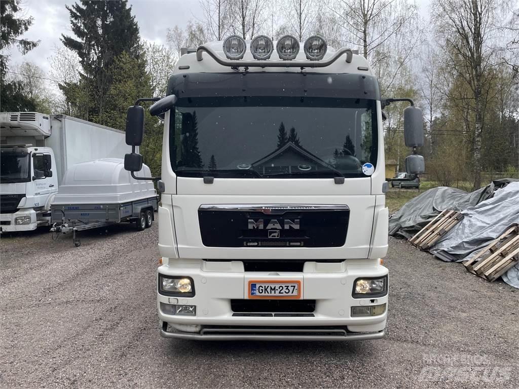 MAN TGM 4x2 Camiones caja cerrada