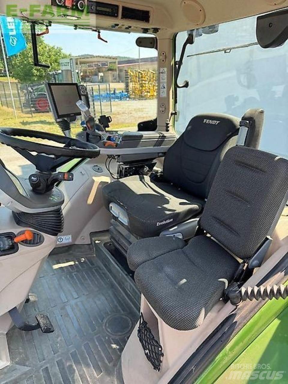 Fendt 724 s4 profi+ Tractores
