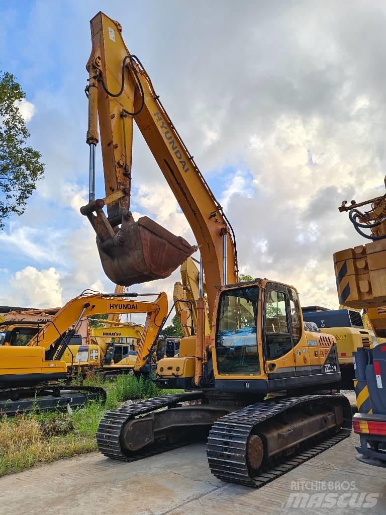 Hyundai R 220LC-9S Excavadoras de cadenas