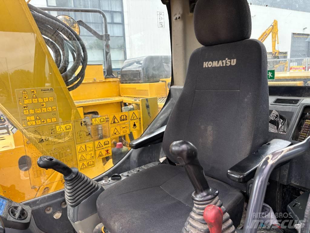 Komatsu PC138US-11 Excavadoras de cadenas