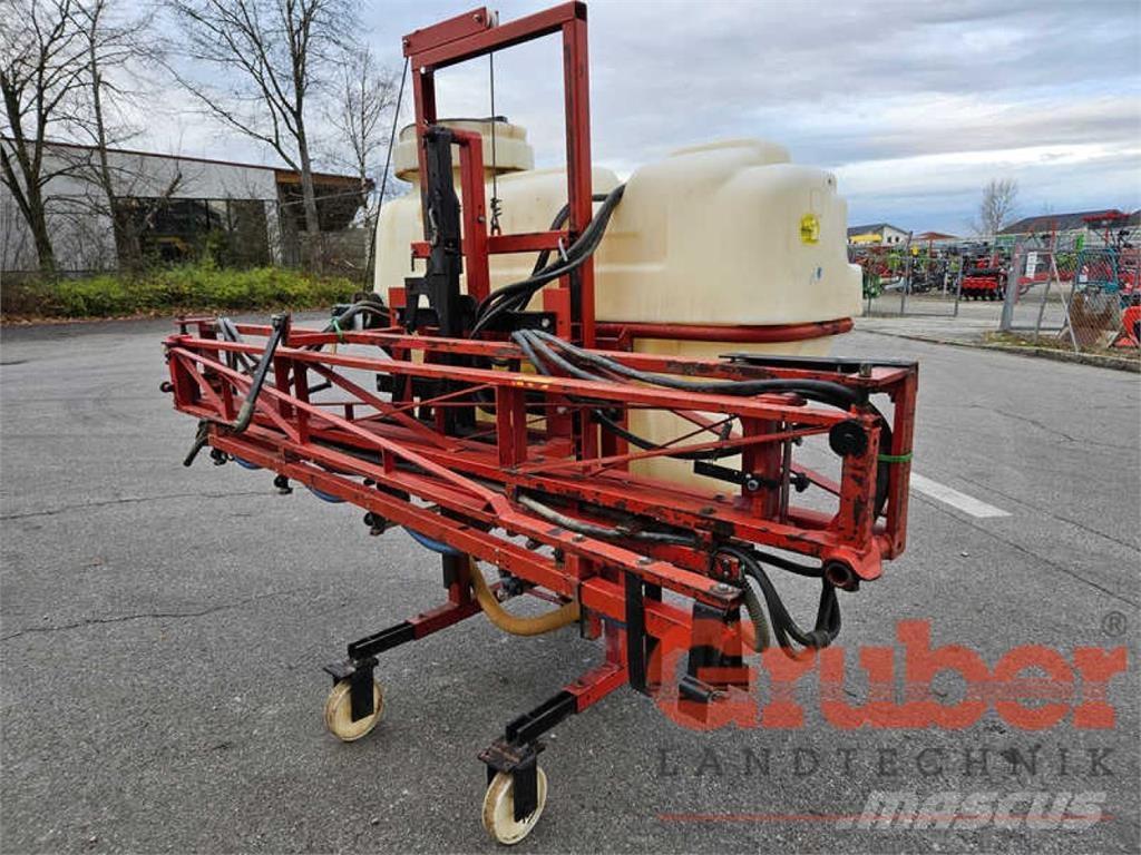 Schmotzer 800 l Pulverizadores arrastrados