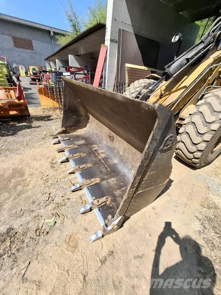 CAT 930 G Cargadoras sobre ruedas