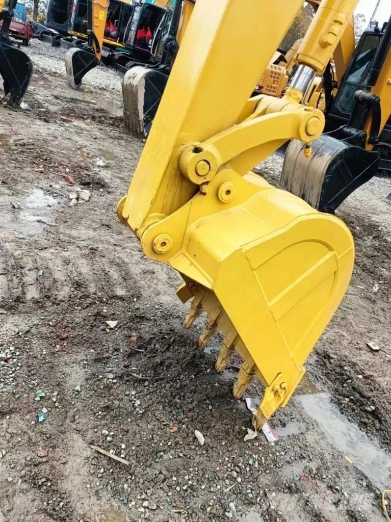 Komatsu PC 70-8 Excavadoras de cadenas