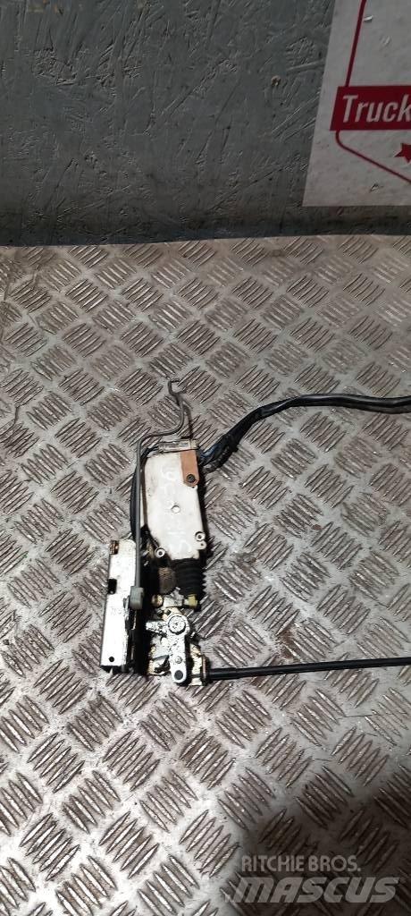 Scania R 440   1889267 Cabinas e interior