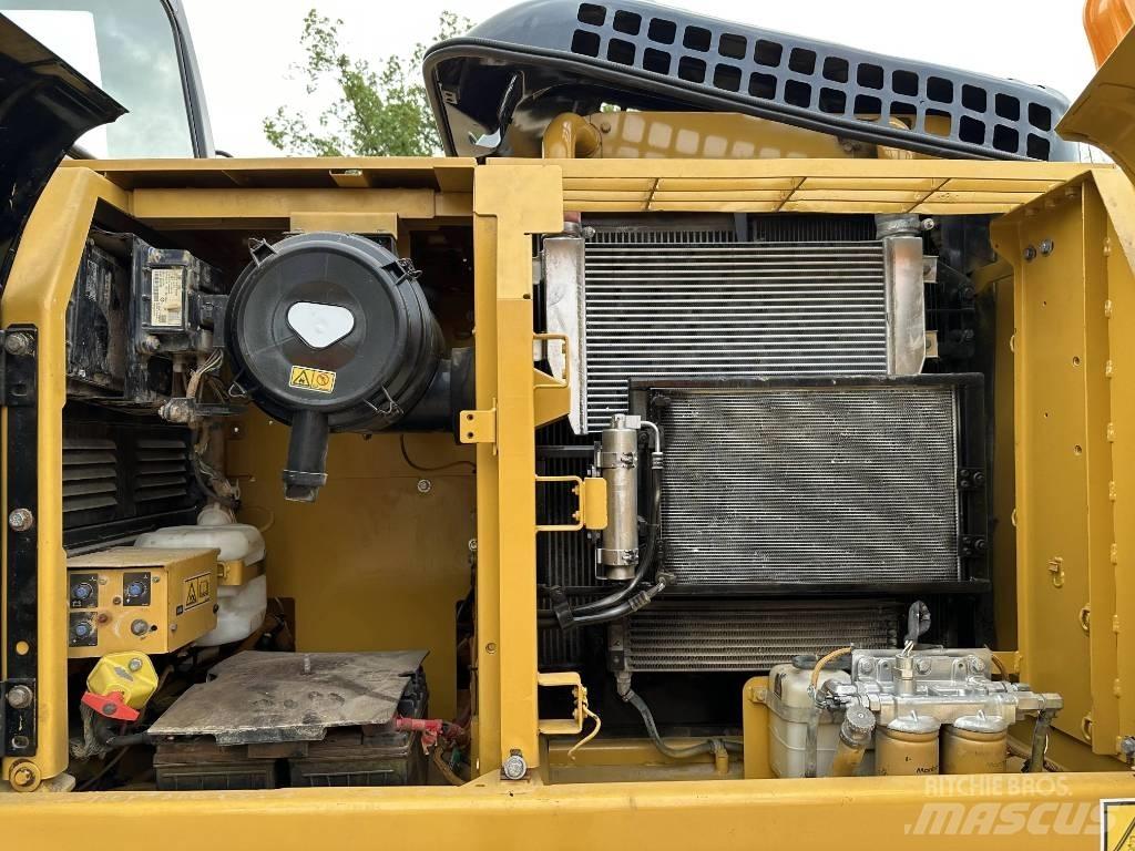 CAT 320D2 Excavadoras de cadenas