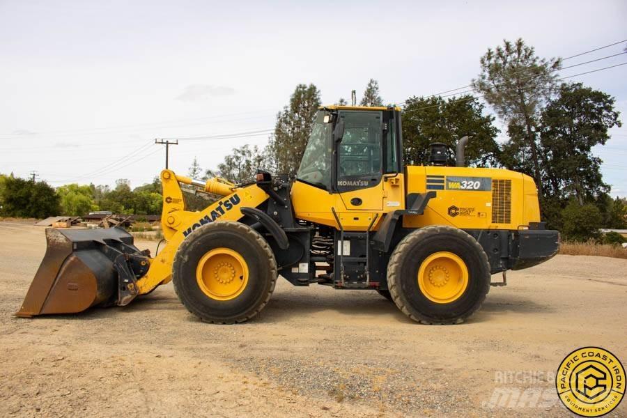 Komatsu WA 320-7 Cargadoras sobre ruedas