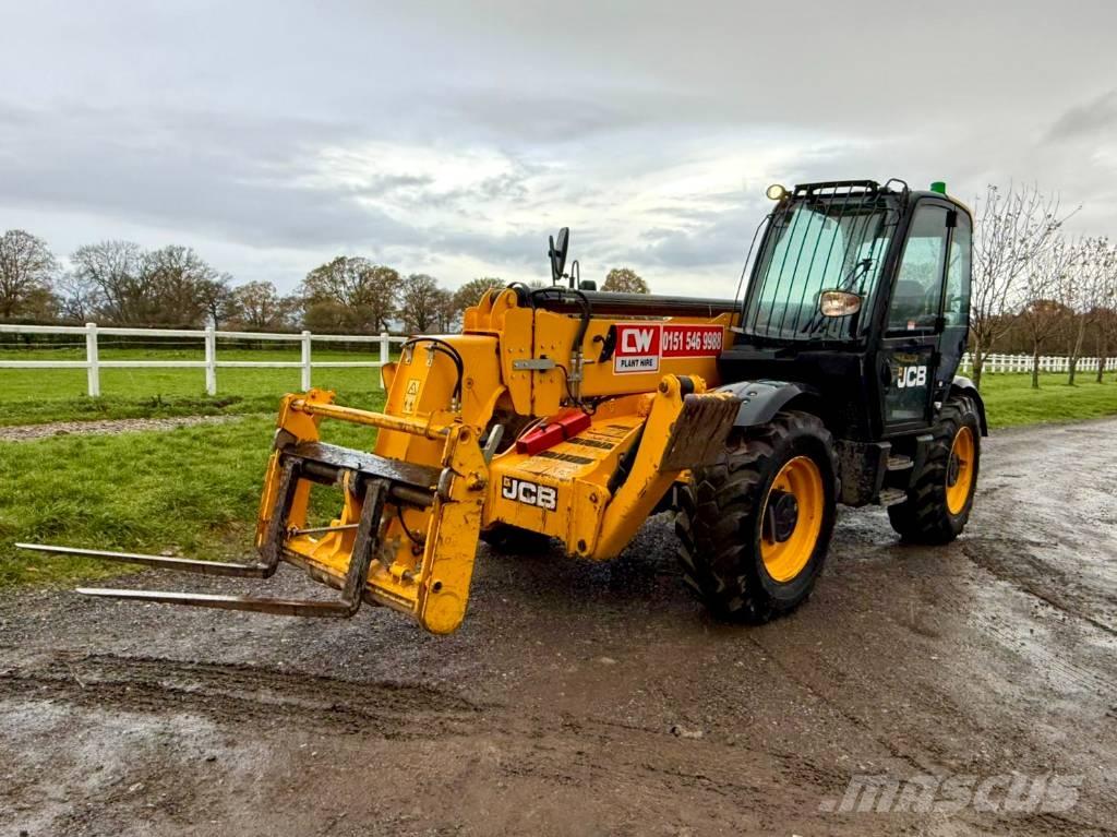 JCB 540-140 Carretillas telescópicas
