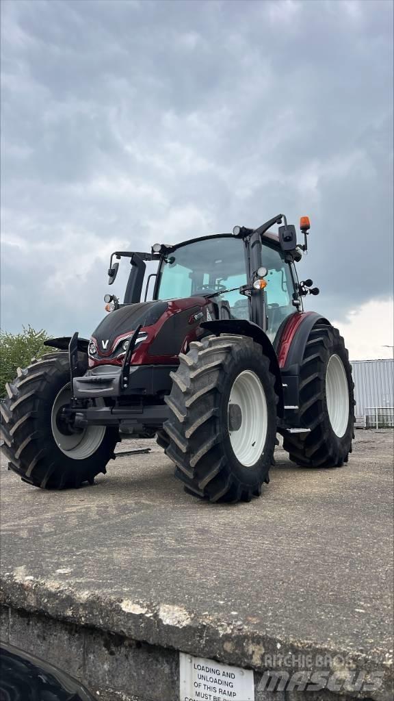 Valtra G 135 A Tractores