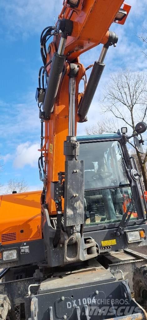 Doosan DX 100 W-7 Excavadoras de ruedas