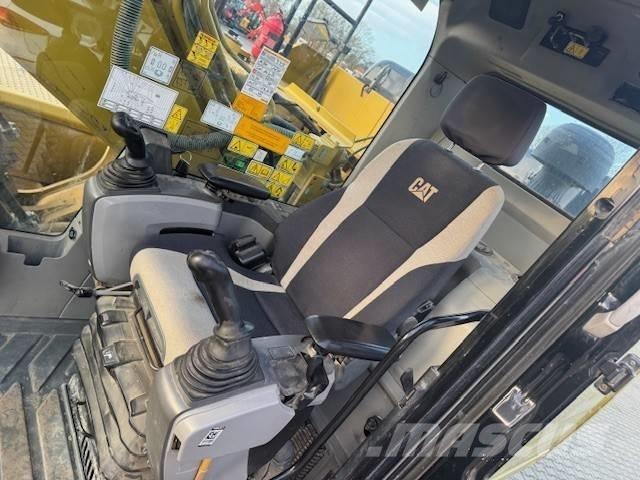 CAT 323 EL Excavadoras de cadenas