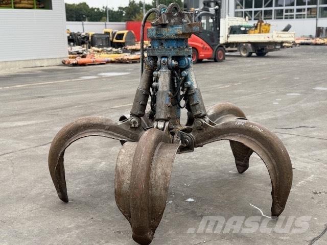 Liebherr A 924 C Pinzas