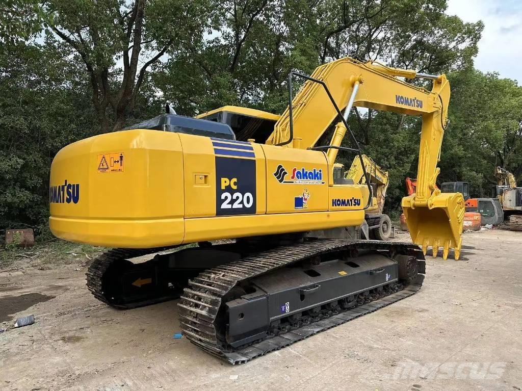 Komatsu PC220-8 Excavadoras de cadenas
