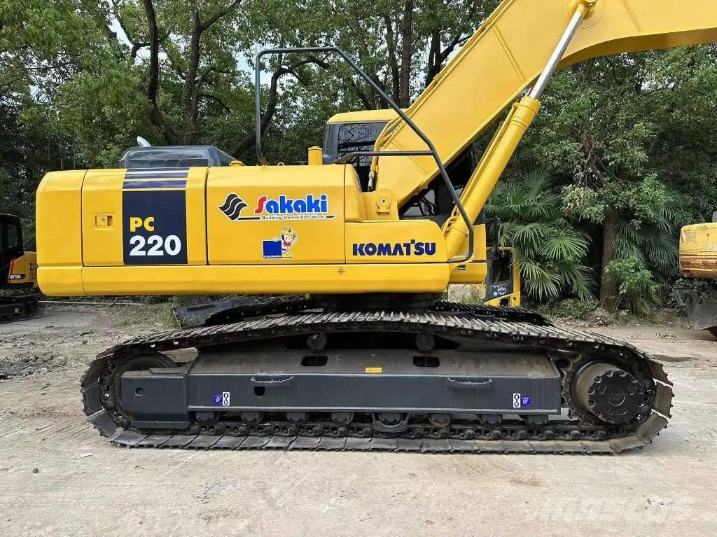 Komatsu PC220-8 Excavadoras de cadenas
