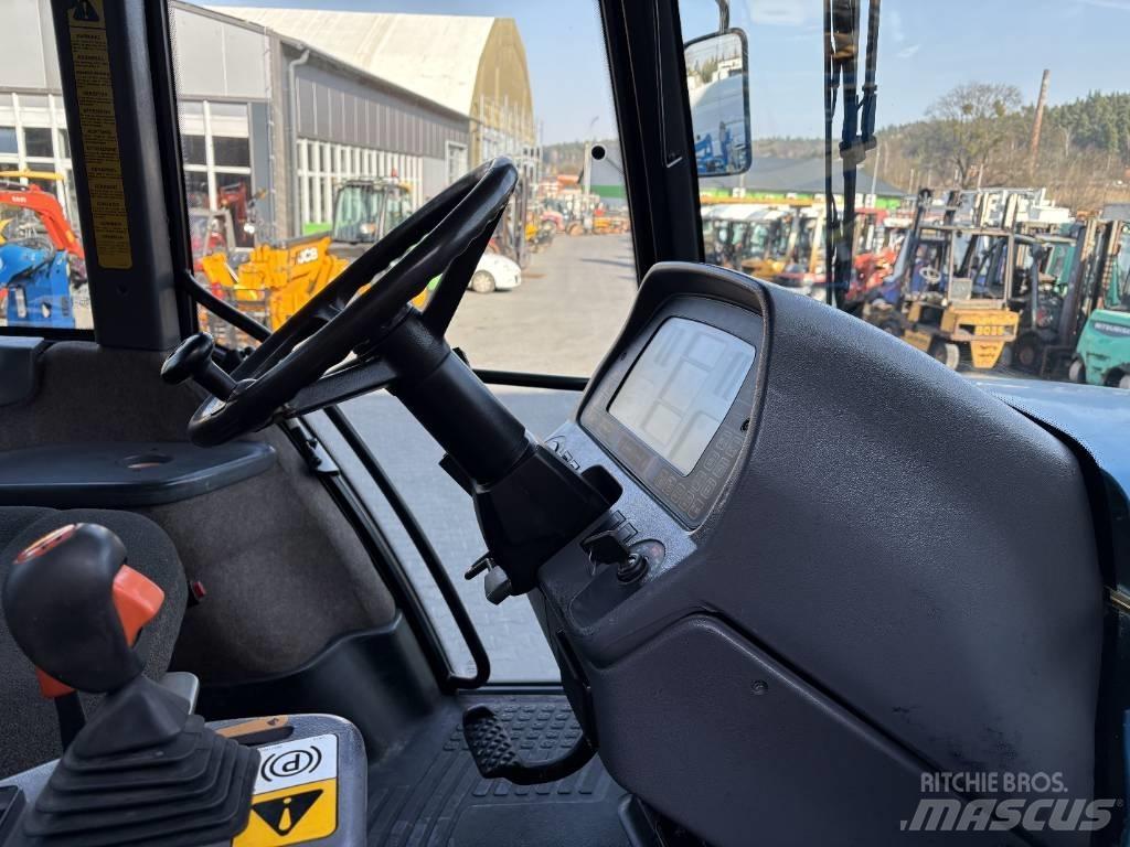 New Holland 8870 Tractores
