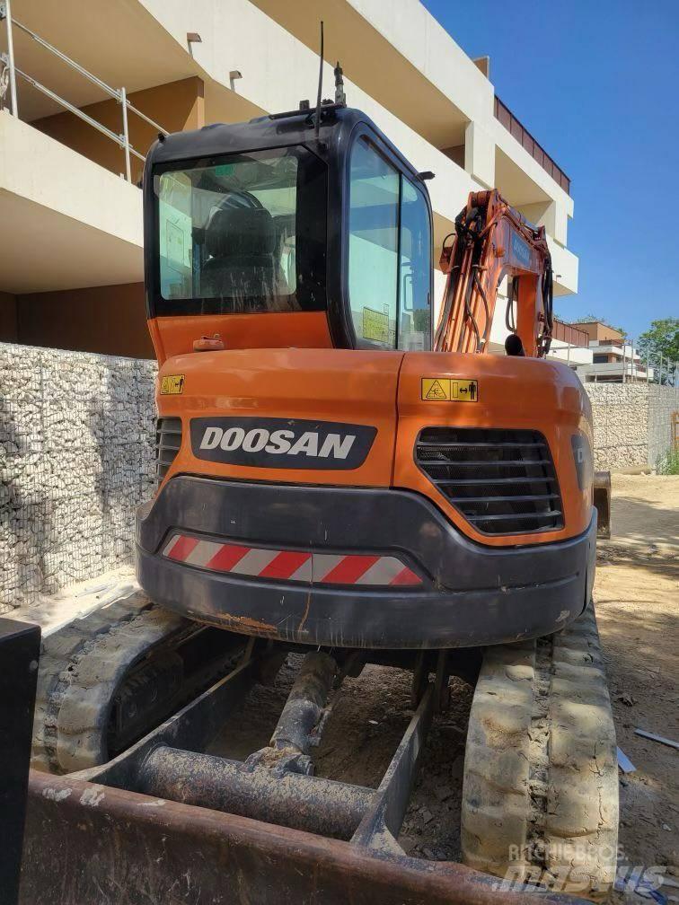 Doosan DX 62 R-3 Mini excavadoras < 7t