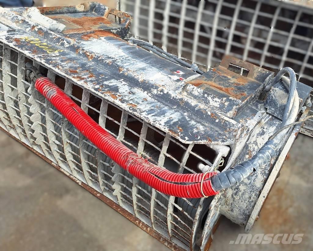  CAMPONESA C06030001 Construcción - Otros