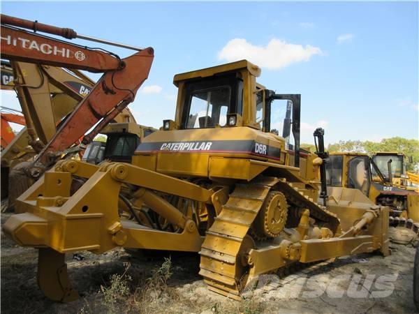 CAT D 6 R Buldozer sobre oruga