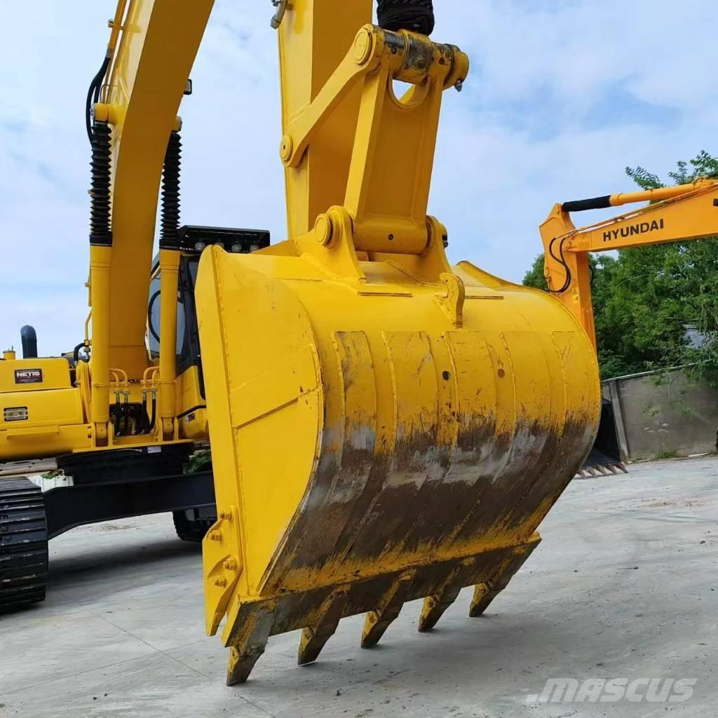 Komatsu PC 240 LC-8 Excavadoras de cadenas