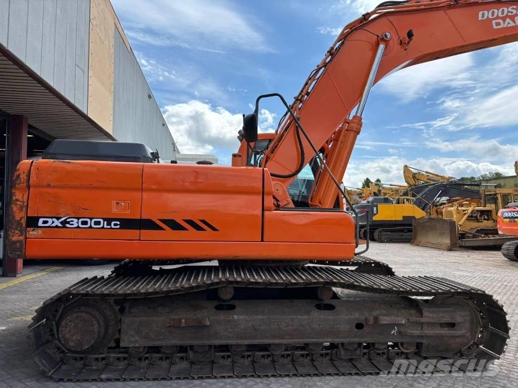 Doosan DX 300 LC Excavadoras de cadenas