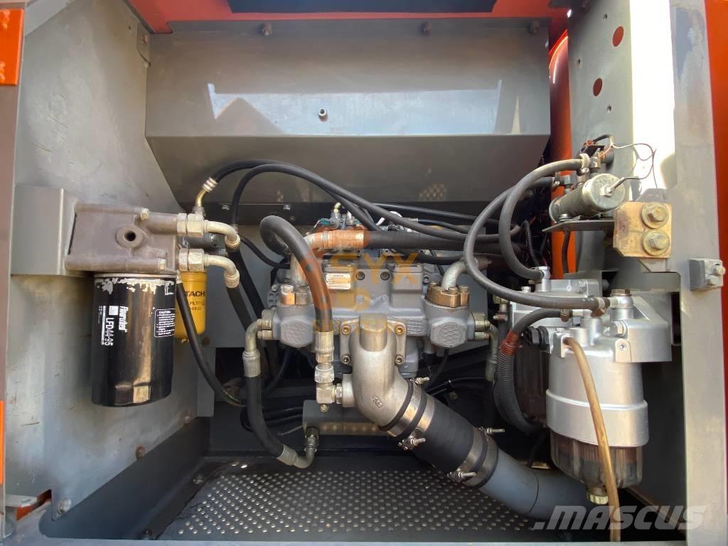 Hitachi ZX 240 Excavadoras de cadenas