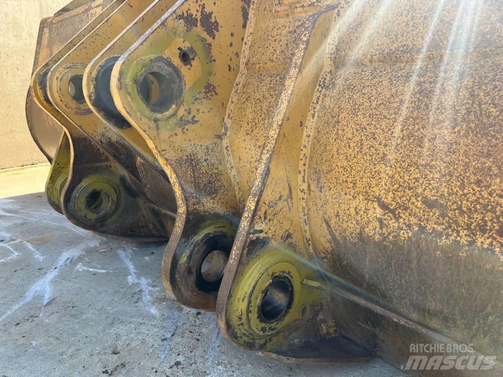 CAT 980 bucket Cucharones