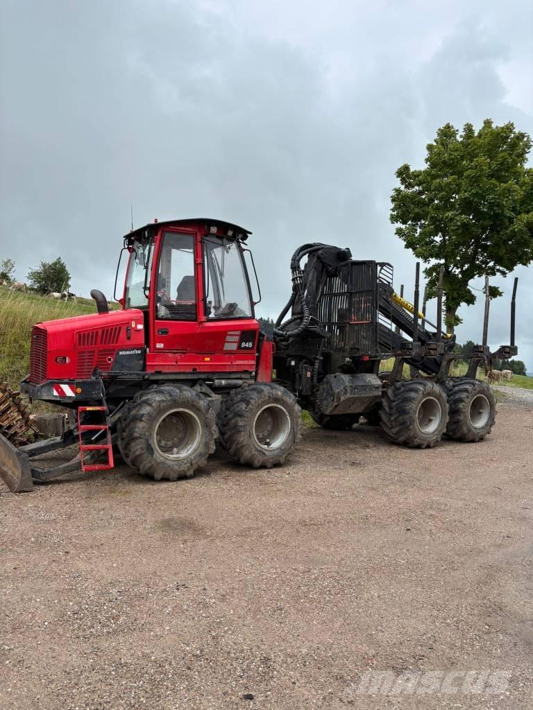 Komatsu 845 Autocargadoras